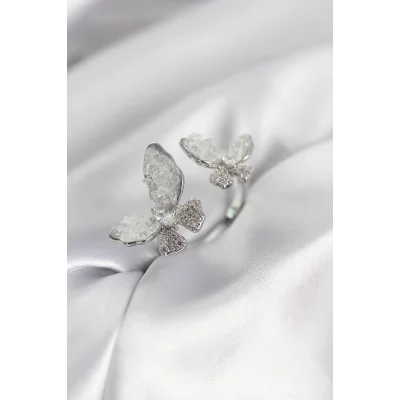 BUĞZ Gümüş Renk Beyaz Kelebek Model Zirkon Taşlı Kadın Yüzük