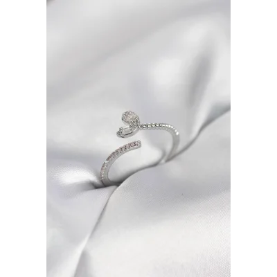 BUĞZ Gümüş Renk Pirinç Kuyruklu Kalp Model Kadın Yüzük