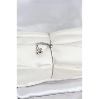 BUĞZ Gümüş Renk Pirinç Zirkon Taşlı Kutup Yıldızı Model Asansörlü Kadın Bileklik - BUĞZ