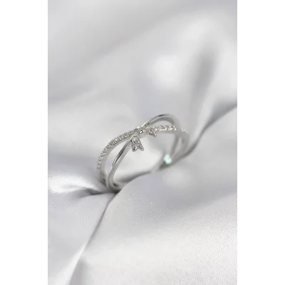 BUĞZ Gümüş Renk Zirkon Taşlı Fiyonk Model Kadın Yüzük