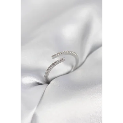 BUĞZ Gümüş Renk Zirkon Taşlı Yılan Tarz Kadın Yüzük