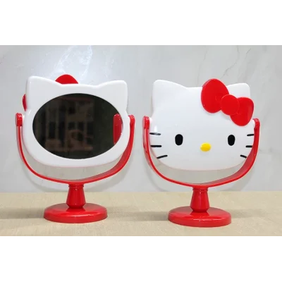  Hello Kitty Masaüstü Ayna