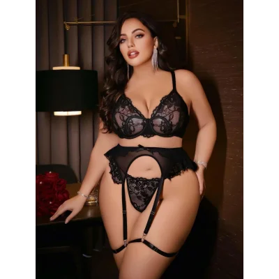 BUĞZ Kadın Büyük beden dantel detaylı fantezi jartiyer takımı 8010