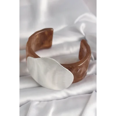 BUĞZ Kahverengi Mermer Desen Akrilik Plastik Gümüş Plaka Model Vintage Kadın Bilezik - Lisinya