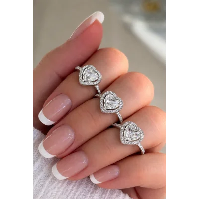 BUĞZ Kalp Taşlı Kararmaz Kaplama Yüzük MODEL 1 –  Zirkon Taşlı Parlak Tasarım | Şık Kadın Yüzüğü