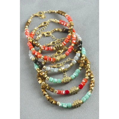 BUĞZ Karışık Figürlü Küp Kristal Bileklik