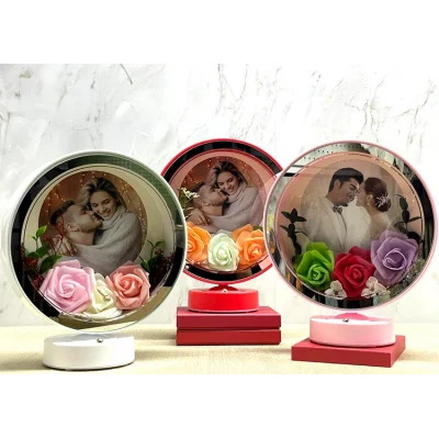 BUĞZ Kişiye Özel Gül Desenli Fotoğraf Alanlı Ledli Çerçeve