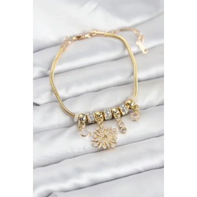 BUĞZ Kutup Yıldızı Model Charmlı Gold Renk Kadın Bileklik