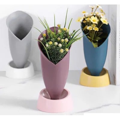 BUĞZ Lale Figürlü Dekoratif Vazo