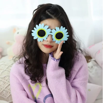 BUĞZ Mavi Renk Papatya Şekilli Parti Gözlüğü