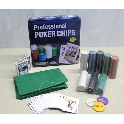 BUĞZ Metal Kutulu 400 Chip Ve 2 Adet İskambil  Kağit Setine Sahip Poker Oyunu Alk3538