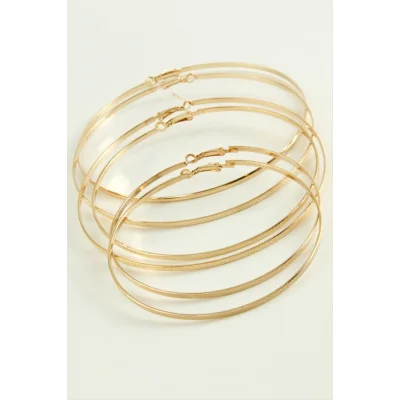  Noktalı Metal Halka Küpe 6 Adet