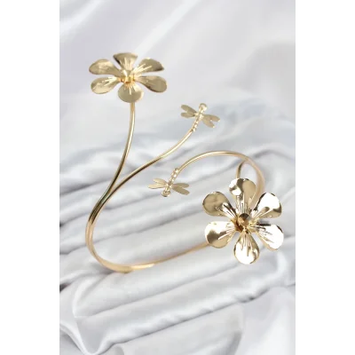BUĞZ Pazu Bileklik Gold Renk Pirinç Çiçek Model