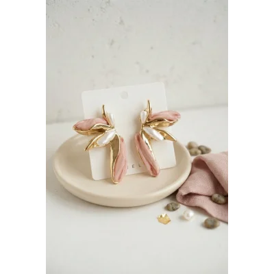 BUĞZ Pembe Renk Lotus Yaprak Model Kadın Küpe