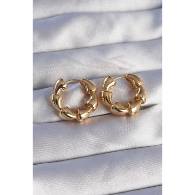 BUĞZ Pirinç Gold Renk Damla Kıvrım Tasarımlı Halka Küpe