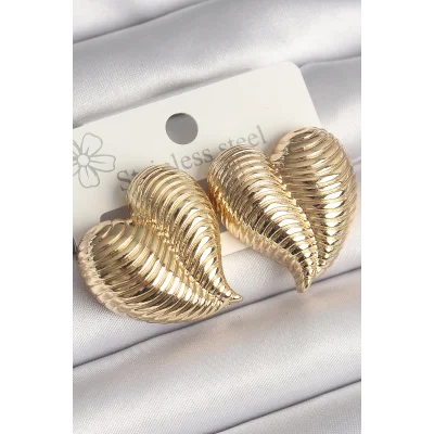 BUĞZ Pirinç Gold Renk İşlemeli Bomba Kalp Model Kadın Küpe