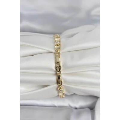 BUĞZ Pirinç Gold Renk Kalpli Model Kadın Bileklik - BUĞZ