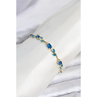 BUĞZ Pirinç Gold Renk Mavi Zirkon Taşlı Çiçek Model Kadın Bileklik - BUĞZ