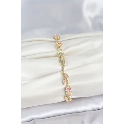 BUĞZ Pirinç Gold Renk Pembe Zirkon Taşlı Çiçek Model Kadın Bileklik - BUĞZ