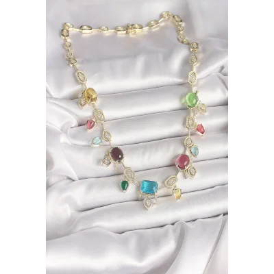 BUĞZ Pirinç Gold Renk Renli Zirkon Taşlı VIP Seri Kadın Kolye - Lisinya