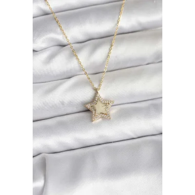 BUĞZ Pirinç Gold Renk Zincirli Yıldızlı Model Kadın Kolye