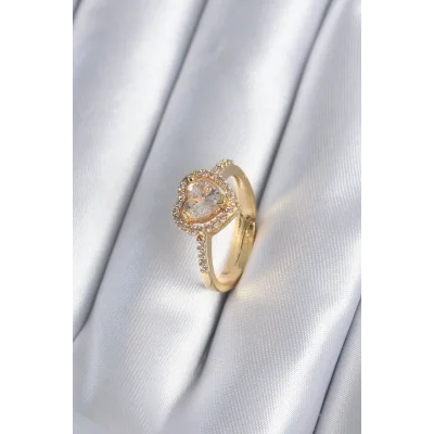 BUĞZ Pirinç Gold Renk Zirkon Taşlı Kalp Charm Model Kadın Yüzük