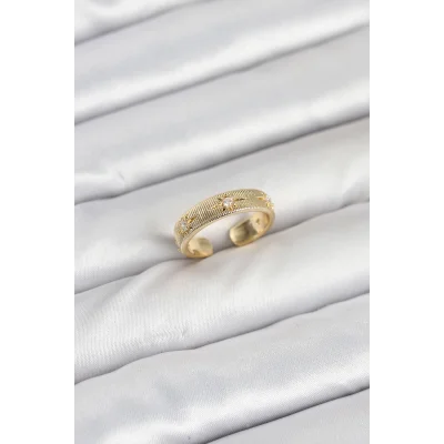 BUĞZ Pirinç Gold Renk Zirkon Taşlı Kutup Yıldızı Model Kadın Yüzük