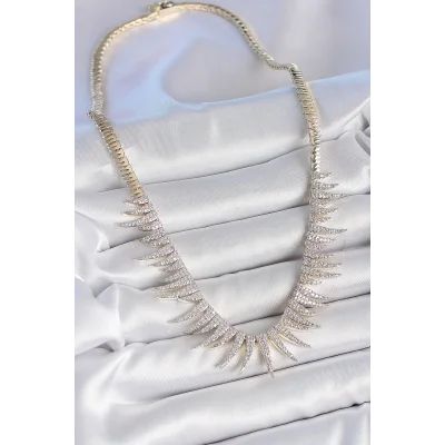 BUĞZ Pirinç Gold Renk Zirkon Taşlı Sivri Model VIP Seri Kadın Kolye - BUĞZ