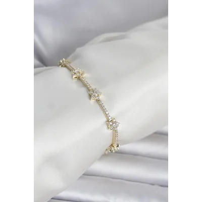 BUĞZ Pirinç Gold Renk Zirkon Taşlı Yıldız Model Kadın Bileklik