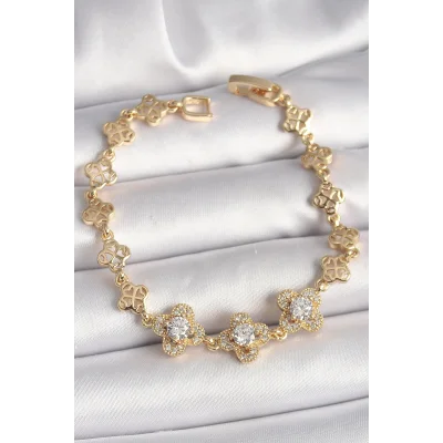 BUĞZ Pirinç Gold Renk Zirkon Taşlı Yonca Model Kadın Bileklik