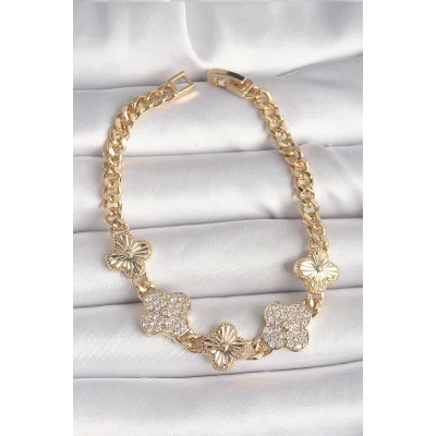 BUĞZ Pirinç Gold Renk Zirkon Taşlı Yonca Model Kadın Bileklik