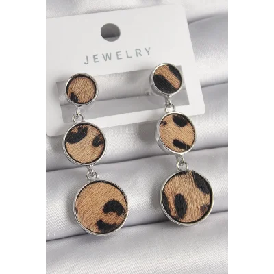 BUĞZ Pirinç Gümüş Renk 3Lü Daire Plaka Leopar Desenli Kadın Küpe