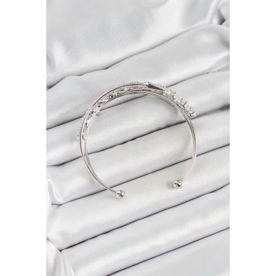 BUĞZ Pirinç Gümüş Renk Arpa Zirkon Taşlı Kadın Bileklik - Lisinya