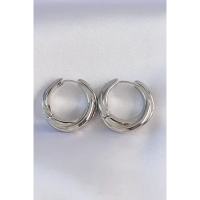 BUĞZ Pirinç Gümüş Renk Asimetrik Kıvrım Küpe