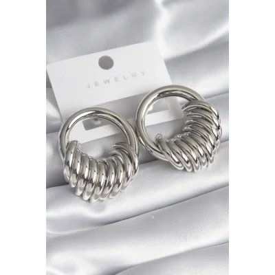 BUĞZ Pirinç Gümüş Renk Halka Sarmal Model Kadın Küpe