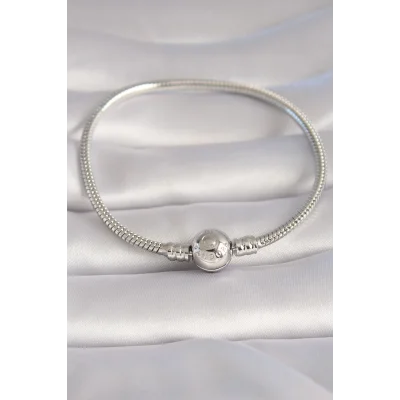 BUĞZ Pirinç Gümüş Renk İşleme Detay Charm Model Kadın Bileklik