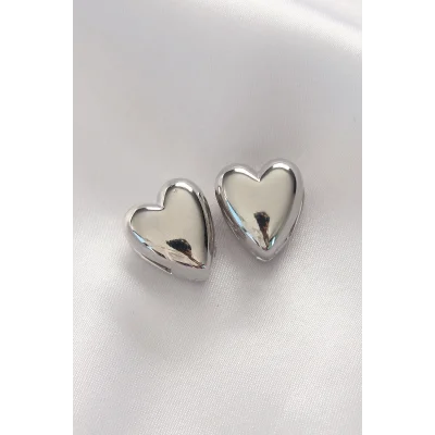 BUĞZ Pirinç Gümüş Renk Minimal Bombeli Kalp Küpe