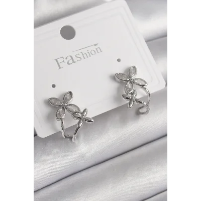 BUĞZ Pirinç Gümüş Renk Zirkon Taşlı 2Li Çiçek Model Kadın Küpe