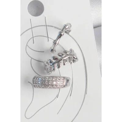 BUĞZ Pirinç Gümüş Renk Zirkon Taşlı 3Lü Model Yaprak Figür Kadın Kıkırdak Küpe