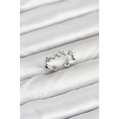 BUĞZ Pirinç Gümüş Renk Zirkon Taşlı İncili Kadın Yüzük