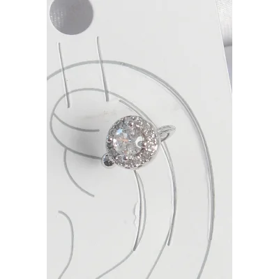 BUĞZ Pirinç Gümüş Renk Zirkon Taşlı Kadın Kıkırdak Model Küpe