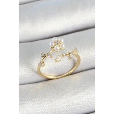 BUĞZ Pirinç İnci Detaylı Papatya Figürlü Zirkon Taşlı Gold Renk Ayarlanabilir Kadın Yüzük
