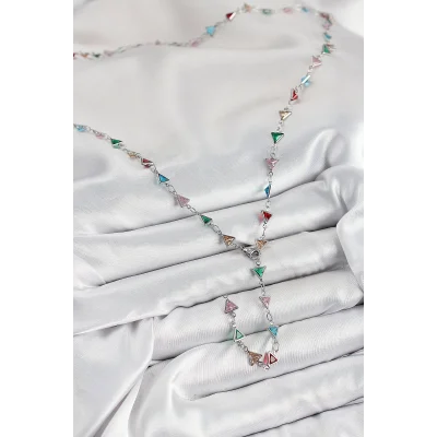 BUĞZ Pirinç Renkli Zirkon Taşlı Üçgen Model Gümüş Renk Kadın Y Kolye - Lisinya