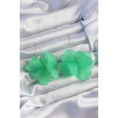 BUĞZ Pirinç Yeşil Renkli Flora Küpe