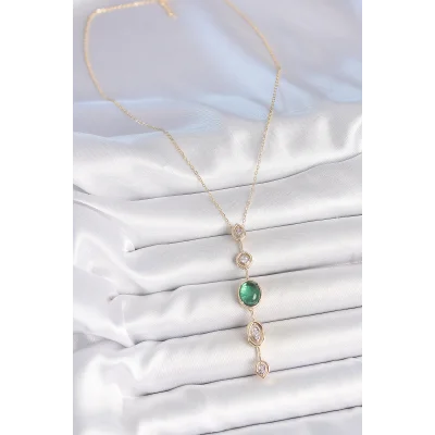 BUĞZ Pirinç Zincir Zümrüt Yeşil Gold Renk Zirkon Taşlı Y Kolye - BUĞZ