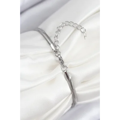 BUĞZ Pirinç Zirkon Taşlı Kalp Model Gümüş Renk Kadın Bileklik - Lisinya