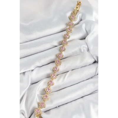 BUĞZ Pirinç Zirkon Taşlı Pembe Yonca Baget Model Gold Renk VIP Seri Kadın Bileklik - Lisinya