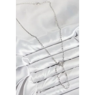 BUĞZ Pirinç Zirkon Taşlı Yonca Model Gümüş Renk Kadın Y Kolye - Lisinya