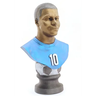 BUĞZ Polyester Mbappe Figürü