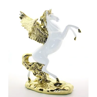 BUĞZ Polyester Şahlanan Kanatlı At Figürü